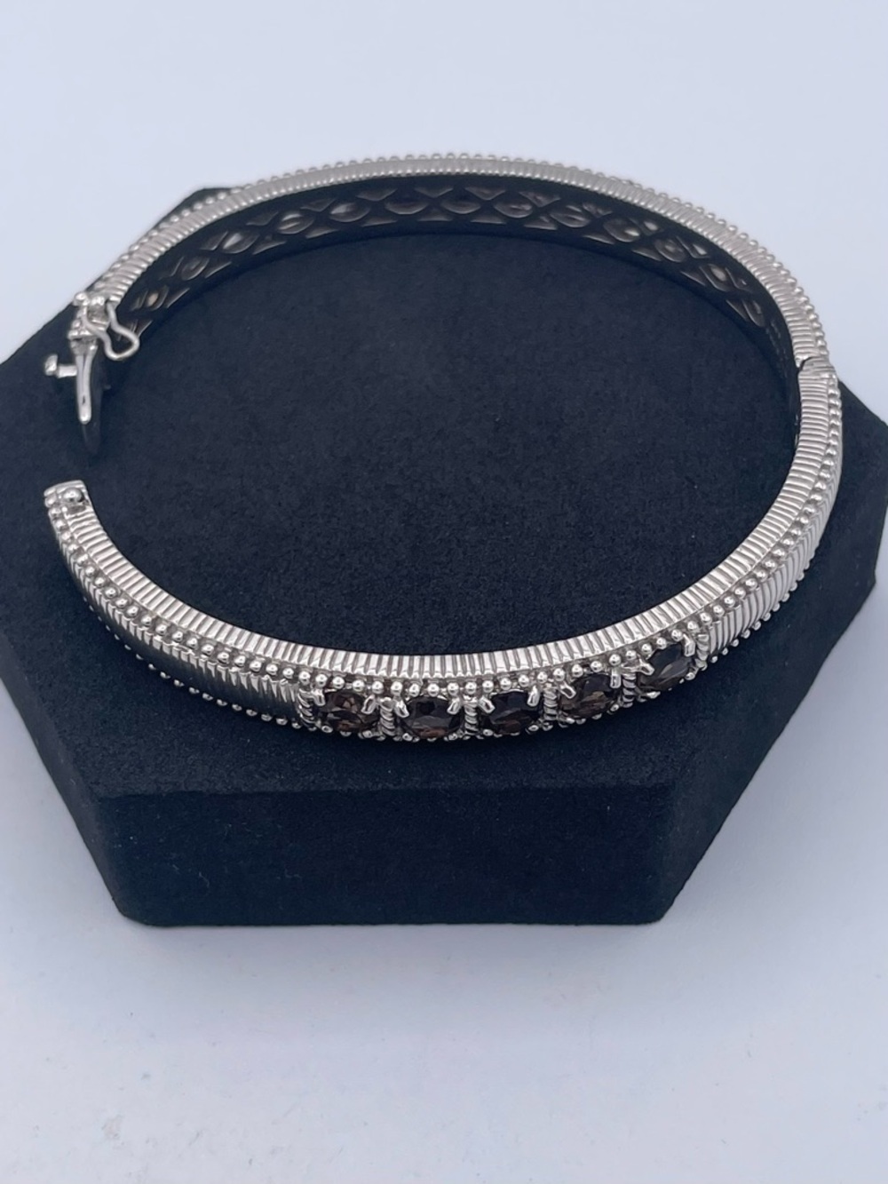 Judith Ripka Sterling Silver 925 Smoky Quartz Hinged Oval Bangle Bracelet 31.9g - Picture 6 of 10